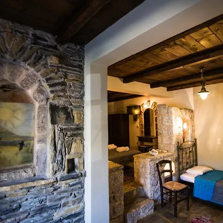 בית הארחה Psamathous 3*