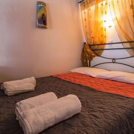 Psamathous Πανσιόν 3*