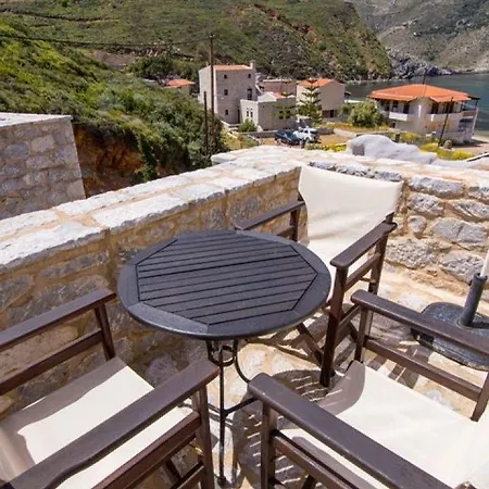 Πανσιόν Psamathous 3*