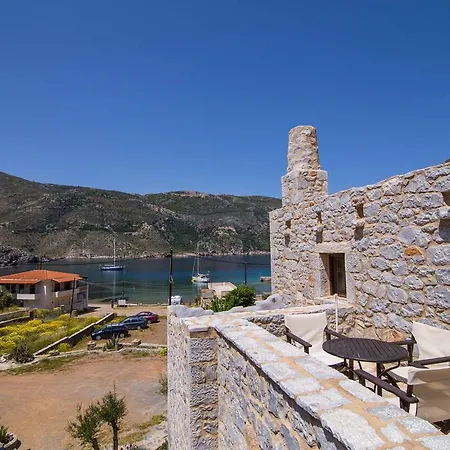 Psamathous Πανσιόν 3*